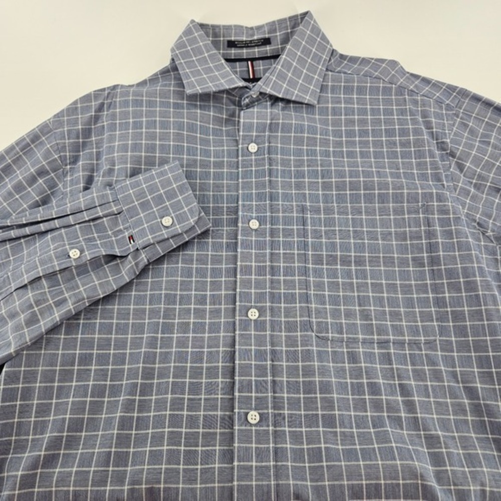 Tommy Hilfiger Mens Medium M Regular Fit Blue Plaid Long Sleeve (21x32) A26